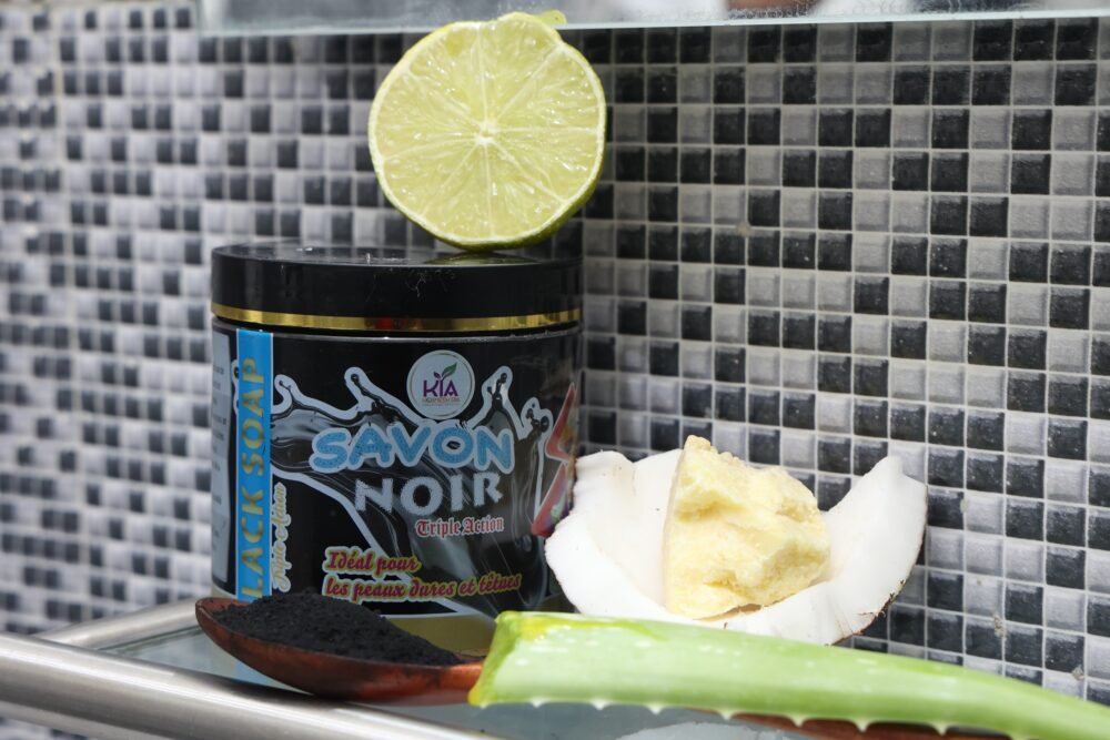 SAVON NOIR BLACK SOAP TRIPLE ACTION